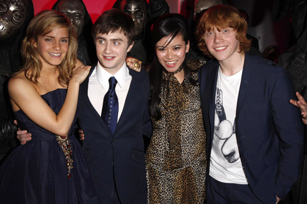 http://www.etoday.ru/2007/07/04/harrypotter_premiere04.jpg
