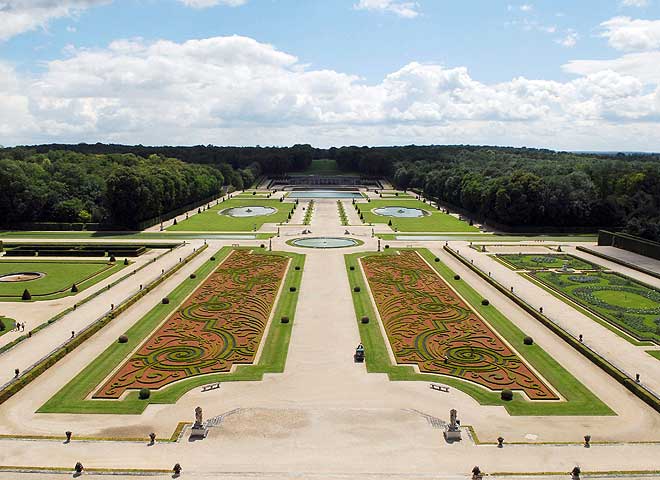 замок Vaux-le-Vicomte