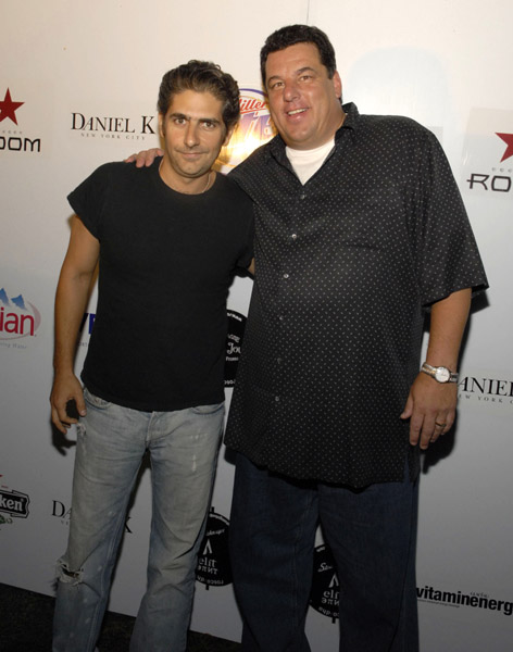 Майкл Империоли Michael Imperioli Стив Ширрипа (Steve Schirripa the sopranos farewell