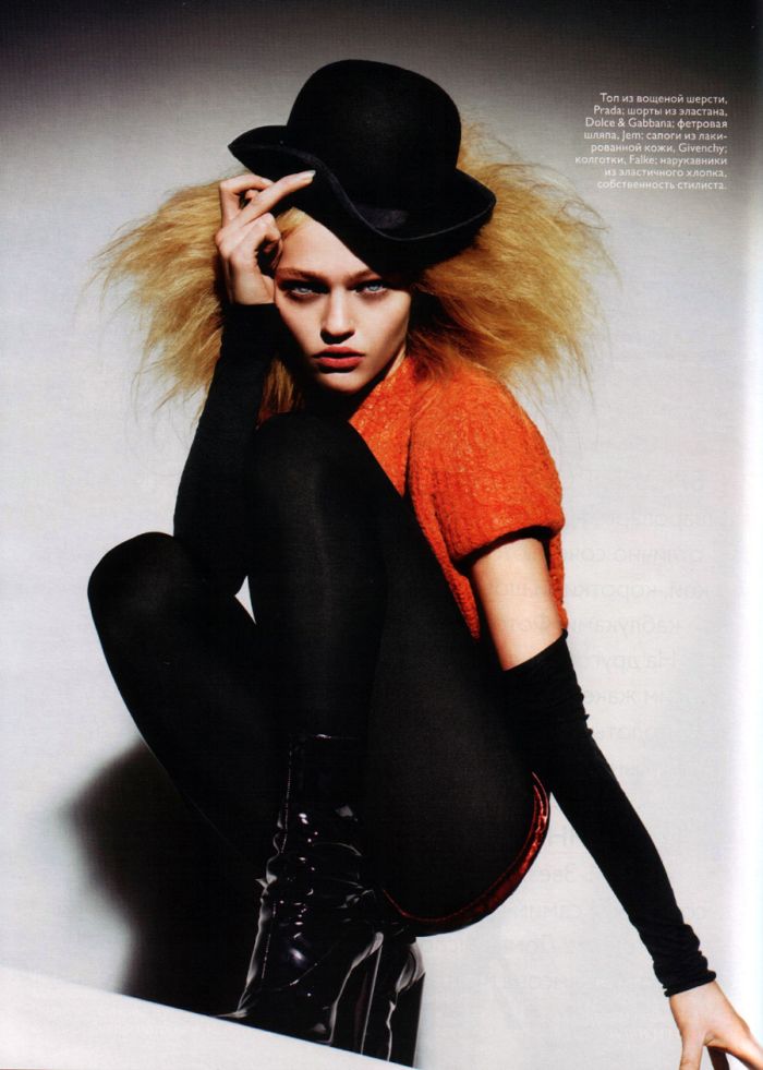 саша пивоварова sasha pivovarova vogue august 2007 cover