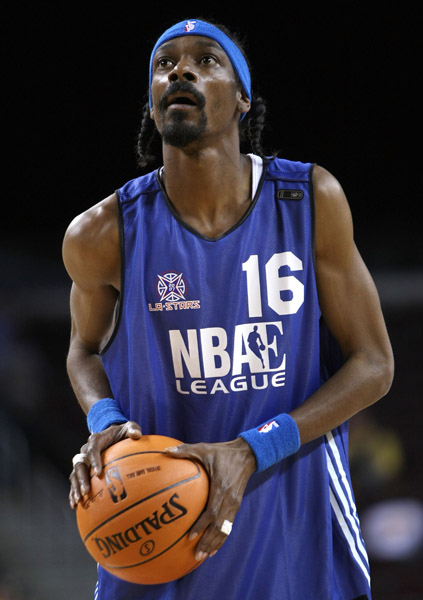 snoop dogg celebrity and nba all-star basketball los angeles