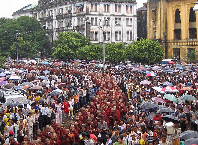 monks demonstration in myanmar