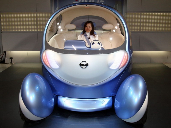 Nissan Pivo 2