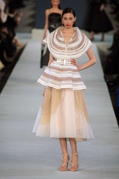показ fendi в пекине китай