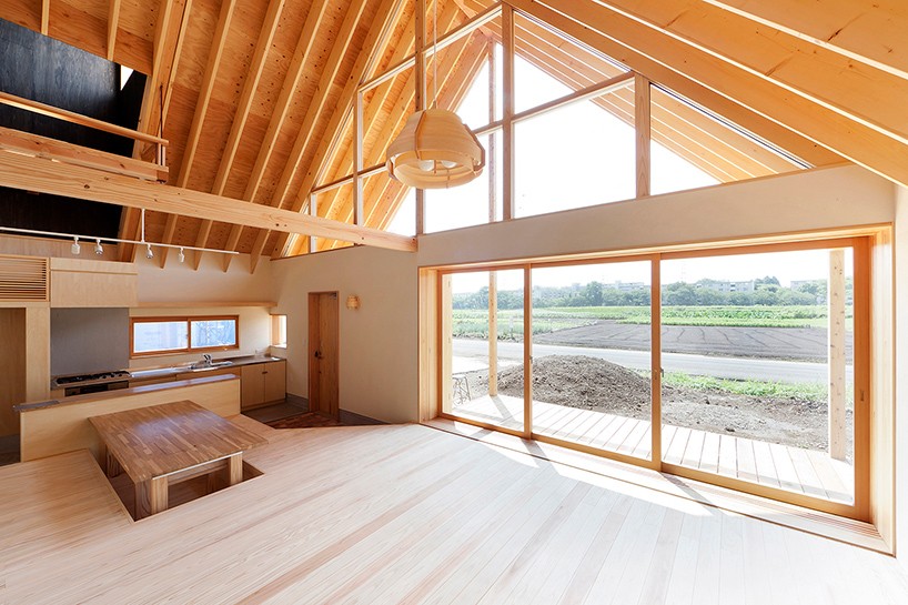 Бревенчатый дом на ферме в Японии