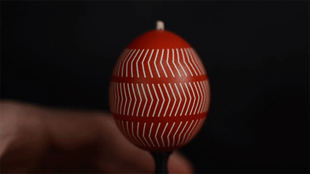 Пасхальные яйца с эффектом анимации