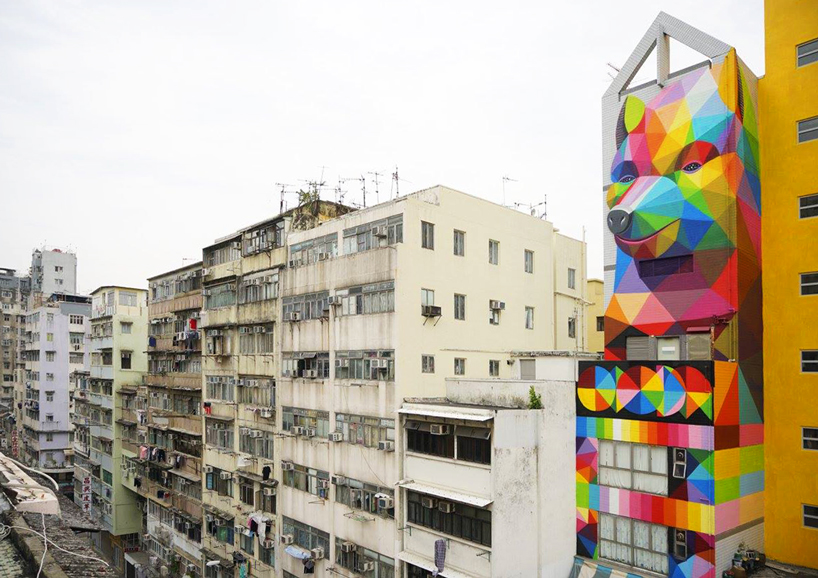 Геометрический медведь на стенах Гонконга от Okuda San Miguel