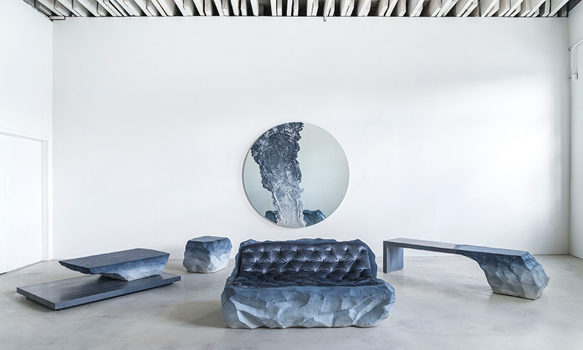Коллекция мебели вырубленная из камня от Fernando Mastrangelo