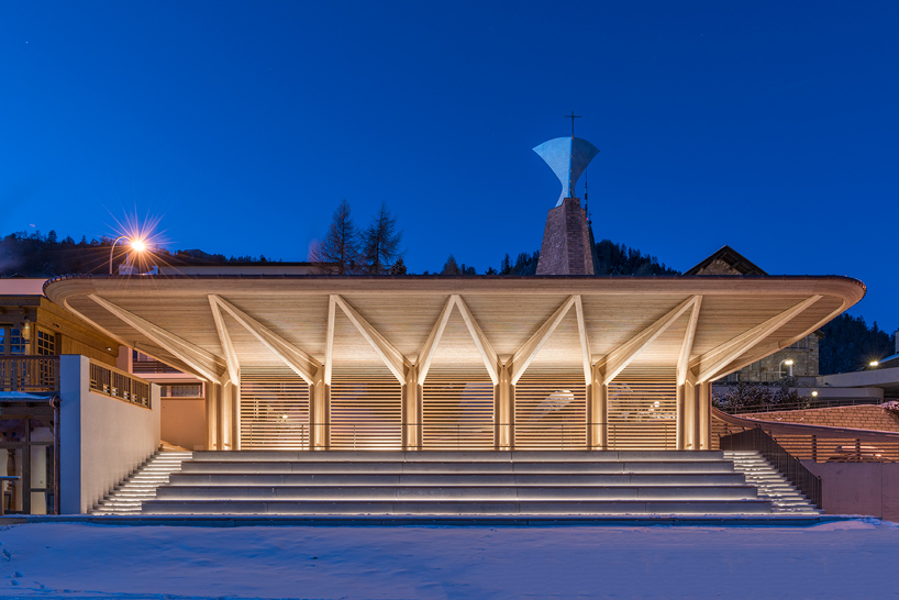 Восстановленный исторический павильон в Швейцарии
