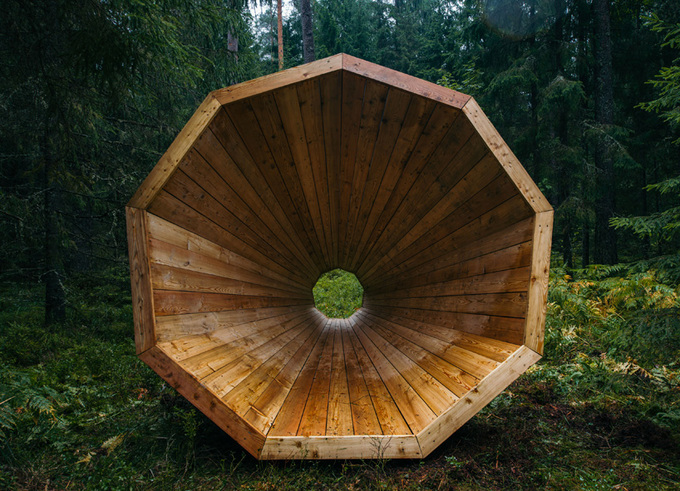 estonian-students-forest-megaphones-library-rooms-voru-county-designboom-07.jpg