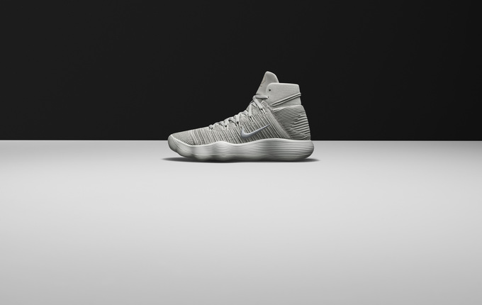 FA17_BB_NA_Hyperdunk_917726_002_Grey_V2_original.jpg