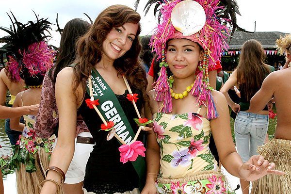 miss earth germany and miss earth philippines
