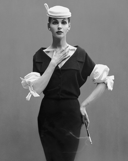 avedon_georgiahamilton_balenciaga_1953.jpg