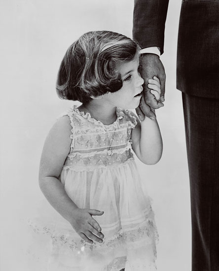 johnfkennedy_caroline_richardavedon3.jpg
