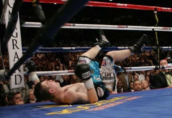 ricky hatton nockdown