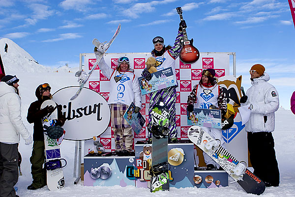 cheryl maas jaime anderson claudia fliri победительницы женского чемпионата по сноуборду Roxy Chicken Jam