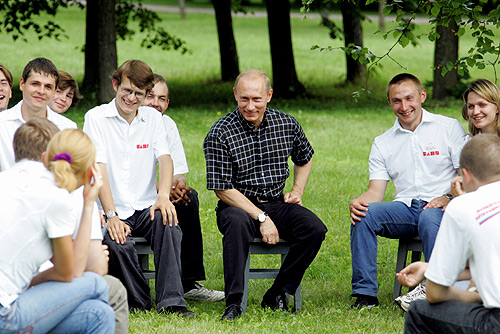Путин на пикнике у Нашистов