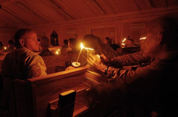 christmas_afghanistan_us_soldiers01.jpg
