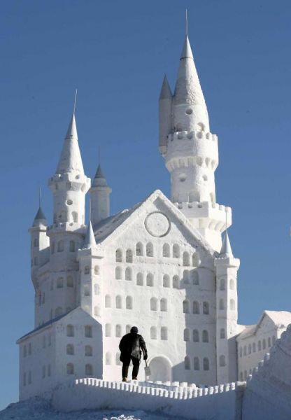 ice snow castle