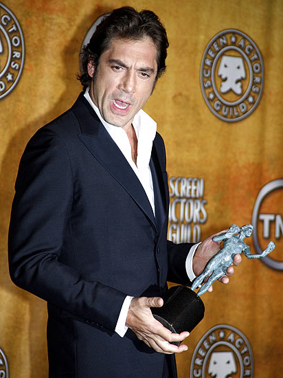 javier bardem no country for old men хавьер бардем с наградой за лучшую мужксую роль второго плана