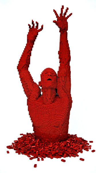 В честь юбилея датского конструктора предлагаем вам работы lego-скульптура Натана Савая Nathan Saway