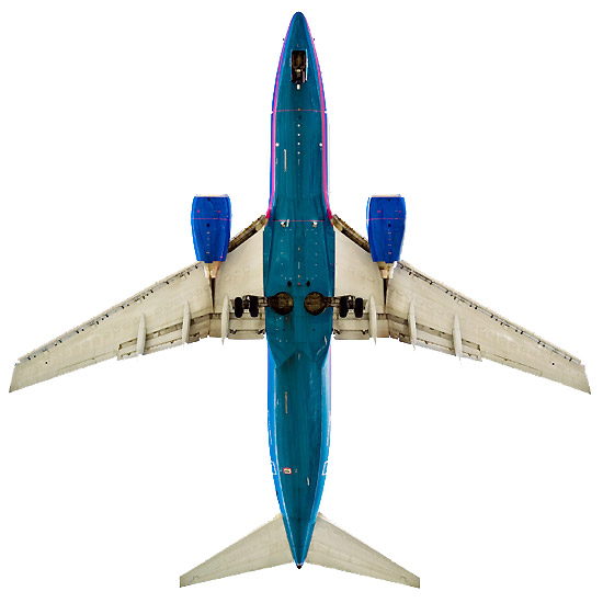 Aircraft by Jeffrey Milstein Boeing 737-700