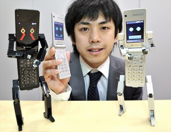 Телефон-трансформер Softbank 815T PhoneBraver