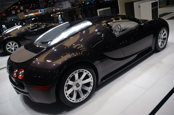 rue du Faubourg Saint-Honore Bugatti Veyron FBG Hermes Edition