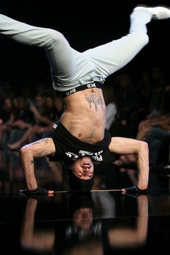 выступление breakdance