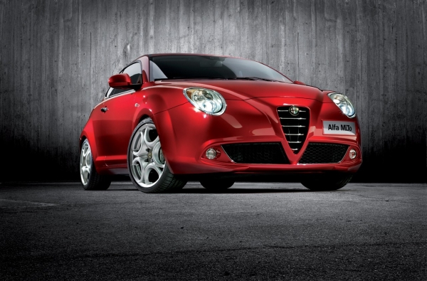 Alfa Romeo Mi.To - первые изображения долгожданного итальянца