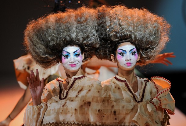 Шоу-представление L'Oreal Professionel на открытии Бангкокской Международной Недели моды, Тайланд
