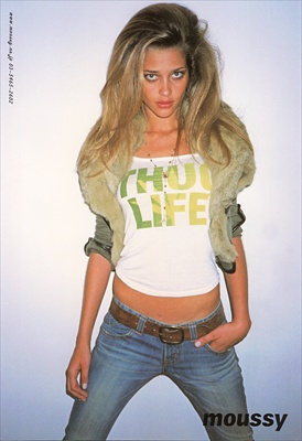 terry_anabeatrizbarros_moussy_2005_prev1.jpg