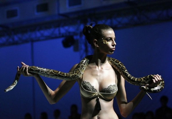 Triumph International, Singapore Fashion Festival - models with snakes on their shoulders