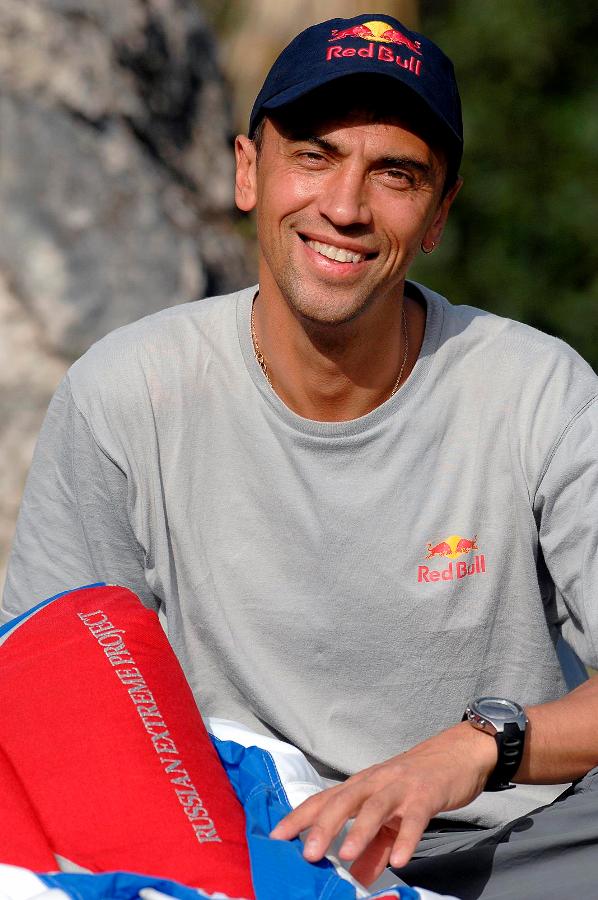 валерий розов