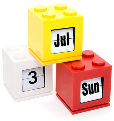 Настольный календарик в стиле Lego