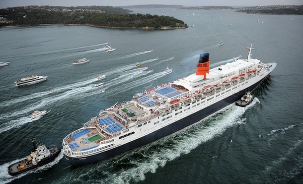 Легендарный лайнер Queen Elizabeth 2 вскоре станет роскошным плавучим отелем компании Dubai World