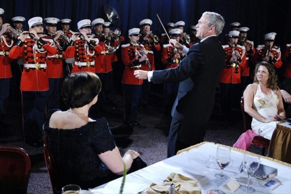 maestro_georgewbush01.jpg