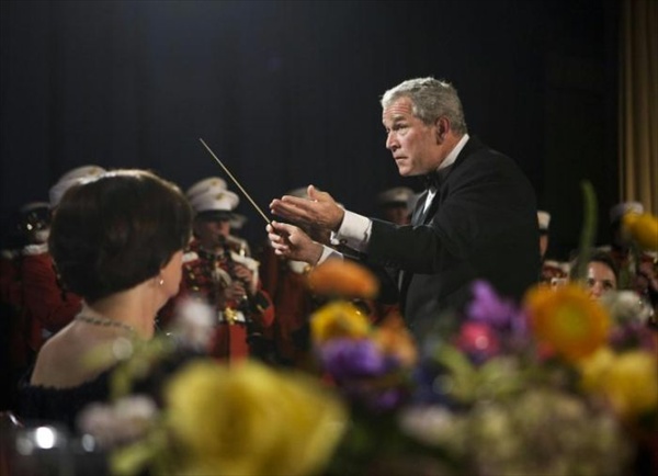 maestro_georgewbush04.jpg