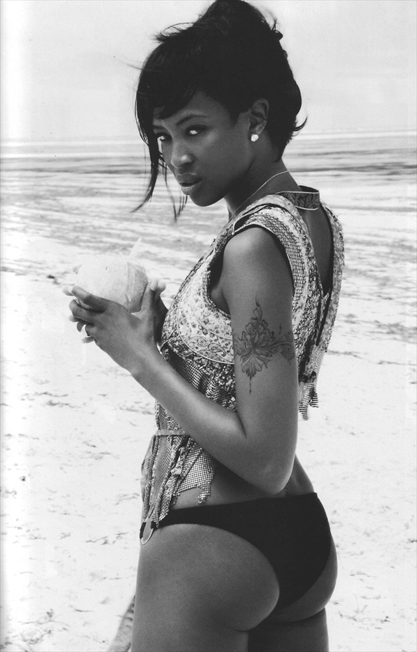 naomi_campbell_id_magazine05.jpg