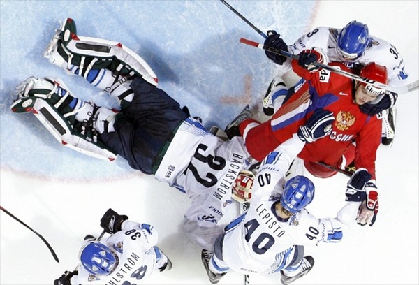 Finland's Sami Lepisto collision with Russia's Alexander Ovechkin