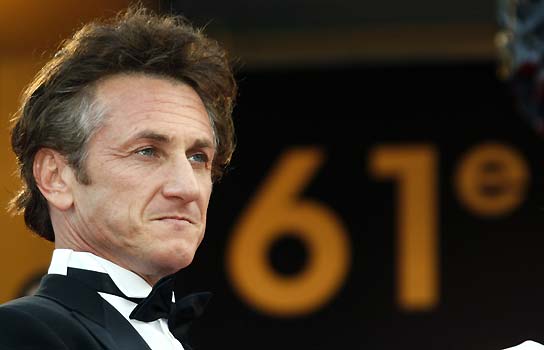 Председатель жюри Шон Пенн (Sean Penn) на открытии 61-го Каннского фестиваля