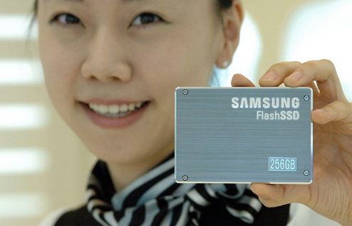 Samsung 256GB SSD самый быстрый накопитель в мире