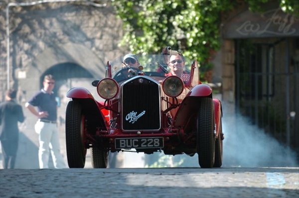 Alfa Romeo снова стала триумфатором гонки 1000 Mille Miglia