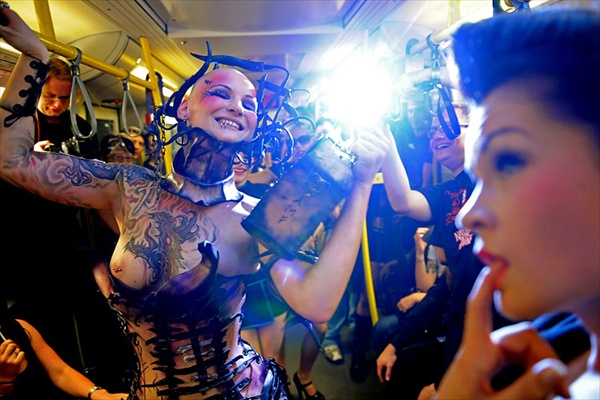 underground_catwalk_berlin_fashion_week05.jpg