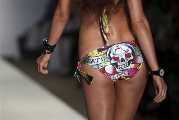 miami_fashion_week_ed_hardy05.jpg