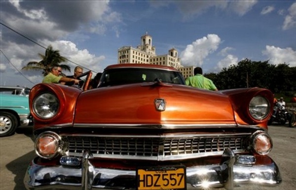 vintage american cars in havana cuba