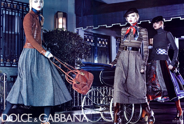 Caroline Trentini Jessica Stam Lily Donaldson in Dolce Gabbana fashion ad