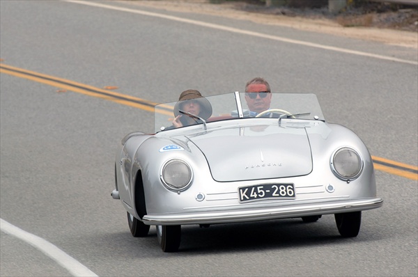 Monterey_1948_Porsche_356_Roadster.jpg