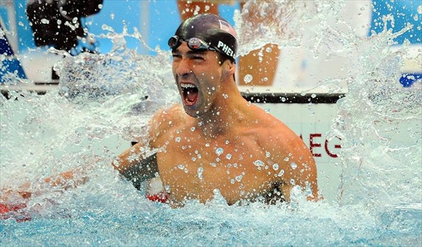 michael_phelps_swims_olympics06.jpg