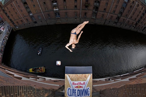 Соревнования по клиф-дайвингу Red Bull Cliff Diving